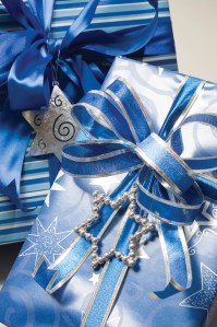 1512NLW_Hannnukah-Gifts-iStock_4738348